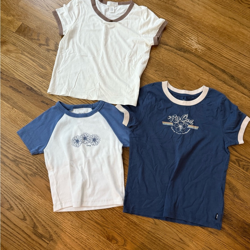3 Surf T-shirts- Rip Curl , Roxy & Tilly’s Blue and White Girls T-Shirts Set